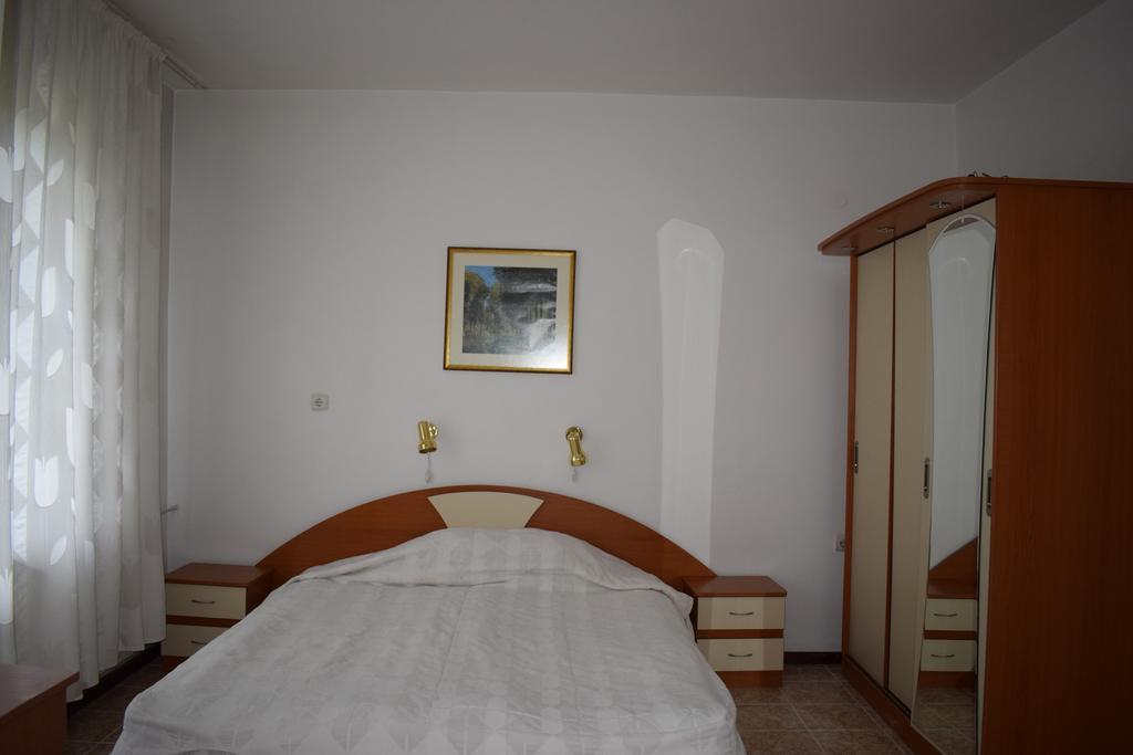 Velingrad Balneohotel Exteriör bild